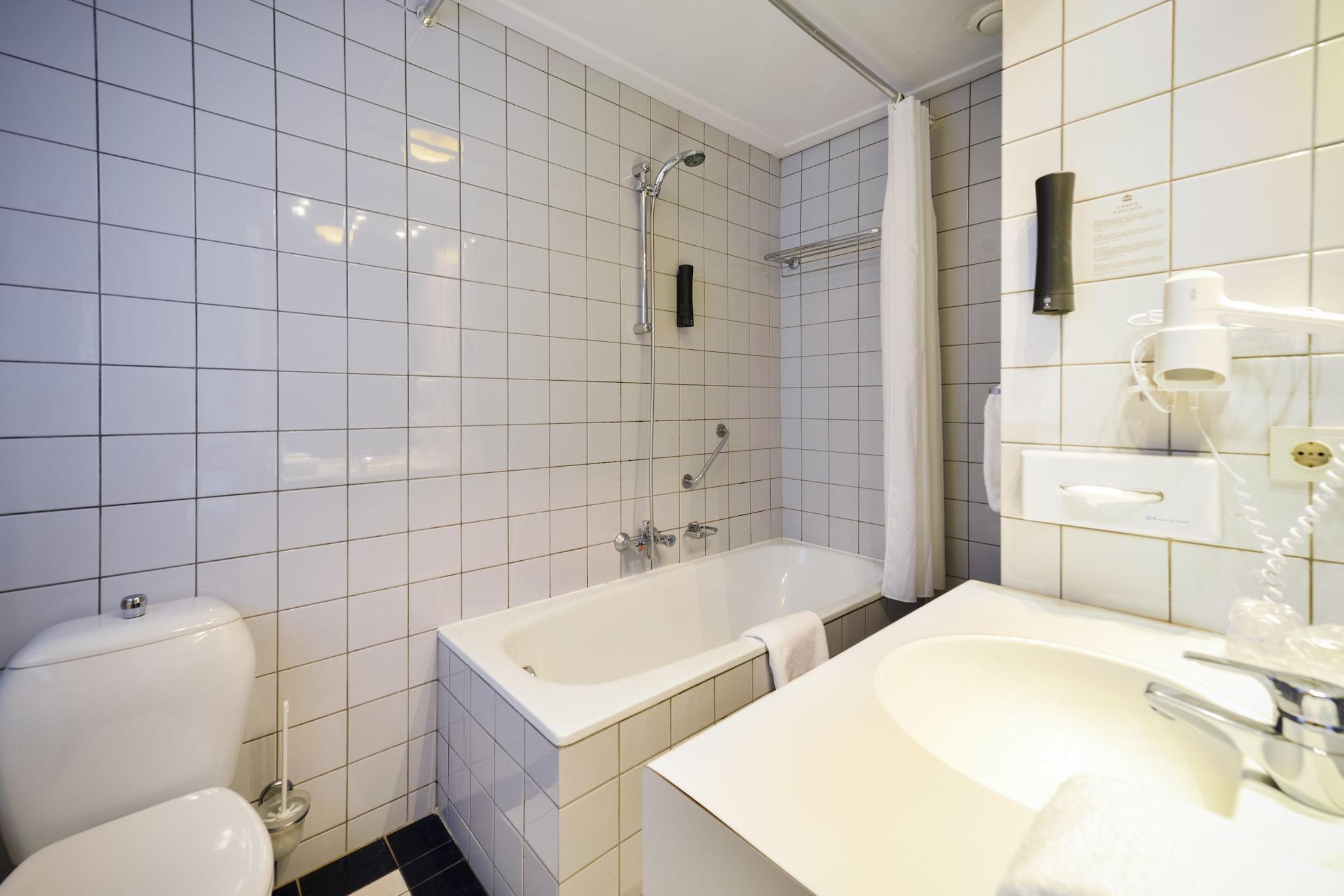 Fletcher Hotel Restaurant Beekbergen-Apeldoorn Ngoại thất bức ảnh